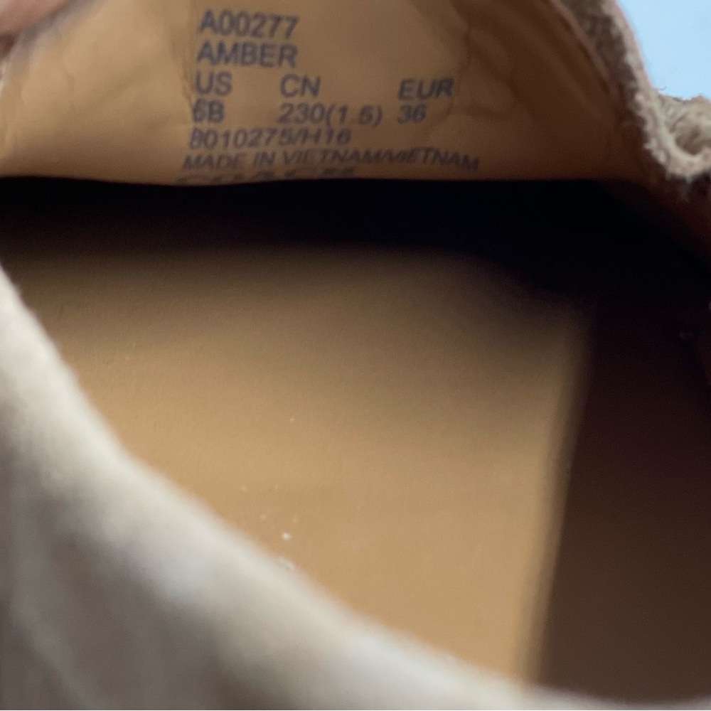 New Coach Amber Driving Moccasins Tan Suede Women's Size US 6 - Picture 5 of 5